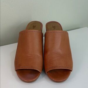 Frye Stella Mule Sandals — Cinnamon Brown Leather Block-Heel Mules, Size 6M